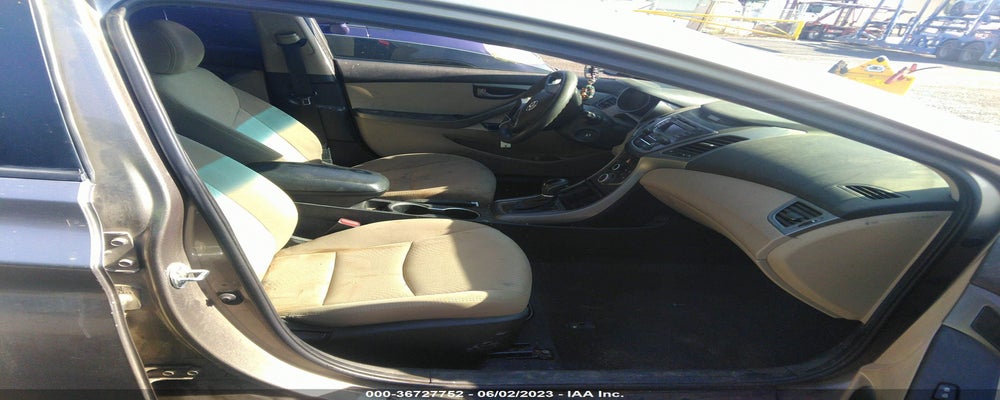 5NPDH4AE7FH628564 2015 HYUNDAI ELANTRA photo no. 5