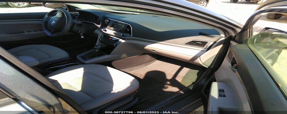 KMHD74LF4HU126639 2017 HYUNDAI ELANTRA photo no. 5