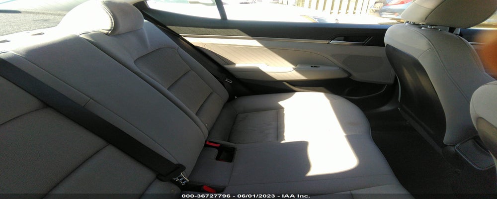 KMHD74LF4HU126639 2017 HYUNDAI ELANTRA photo no. 8