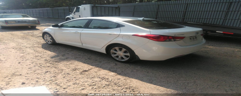 5NPDH4AE1BH010053 2011 HYUNDAI ELANTRA photo no. 3