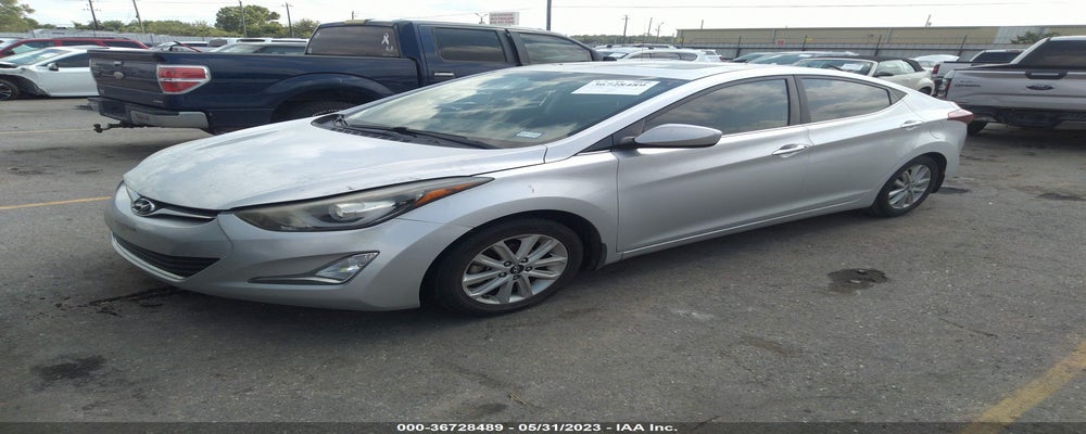 KMHDH4AE2FU260764 2015 HYUNDAI ELANTRA photo no. 2