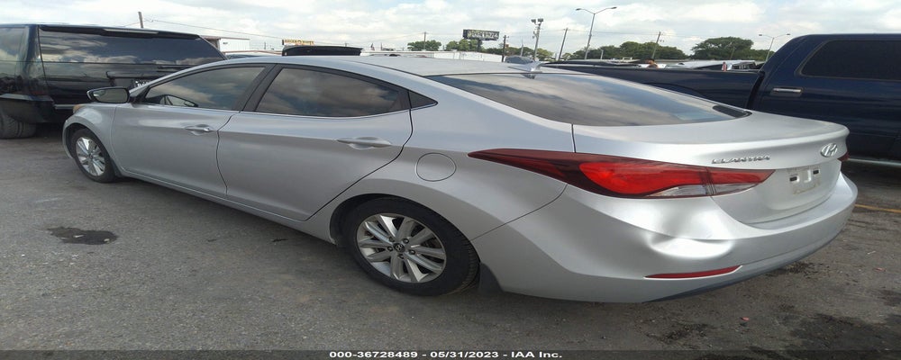 KMHDH4AE2FU260764 2015 HYUNDAI ELANTRA photo no. 3