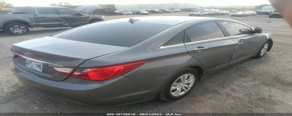 5NPEB4AC7CH500177 2012 HYUNDAI SONATA photo no. 4