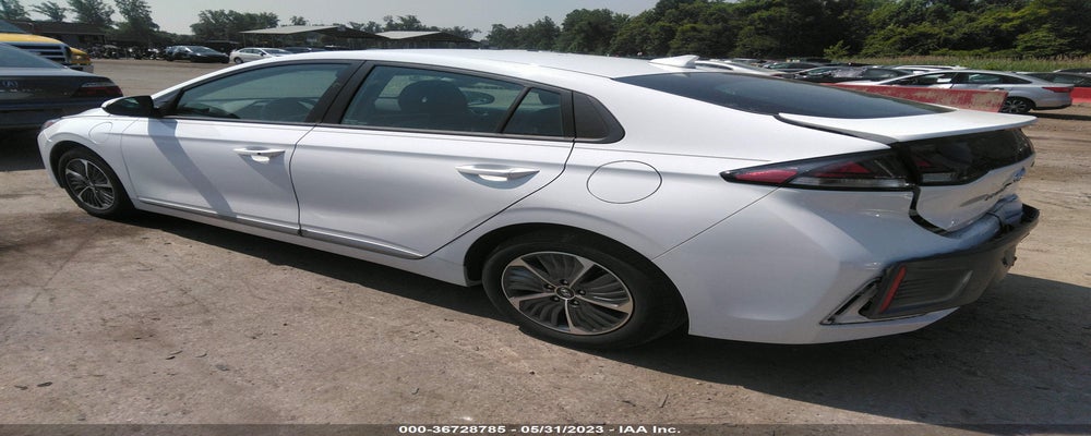 KMHC65LD4MU261522 2021 HYUNDAI IONIQ PLUG-IN HYBRID photo no. 3