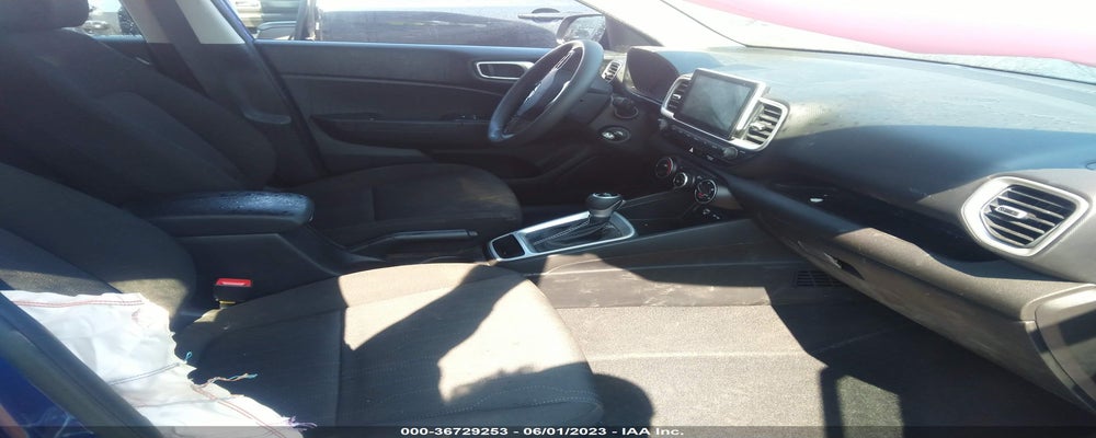 KMHRB8A39PU238582 2023 HYUNDAI VENUE photo no. 5