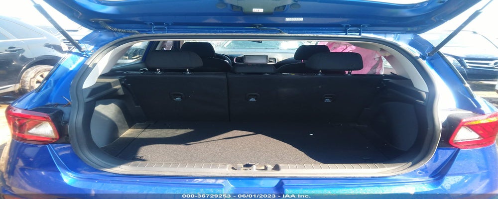 KMHRB8A39PU238582 2023 HYUNDAI VENUE photo no. 8