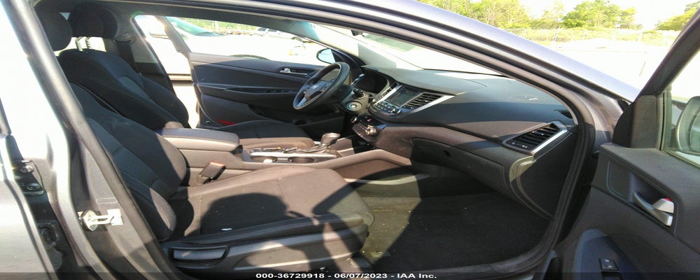 KM8J23A40JU680831 2018 HYUNDAI TUCSON photo no. 5