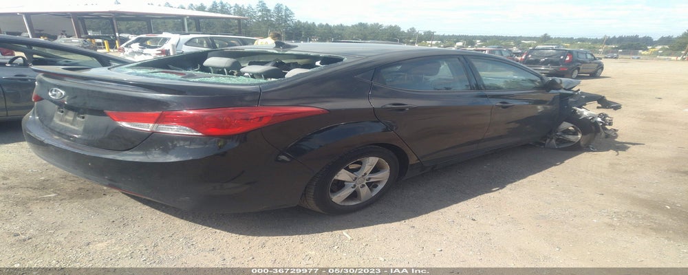 KMHDH4AEXDU891081 2013 HYUNDAI ELANTRA photo no. 4