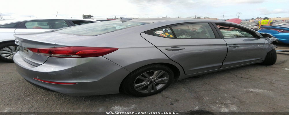 5NPD84LF4HH143419 2017 HYUNDAI ELANTRA photo no. 4