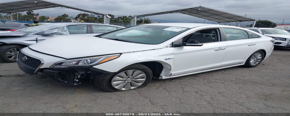KMHE24L12GA027423 2016 HYUNDAI SONATA photo no. 2