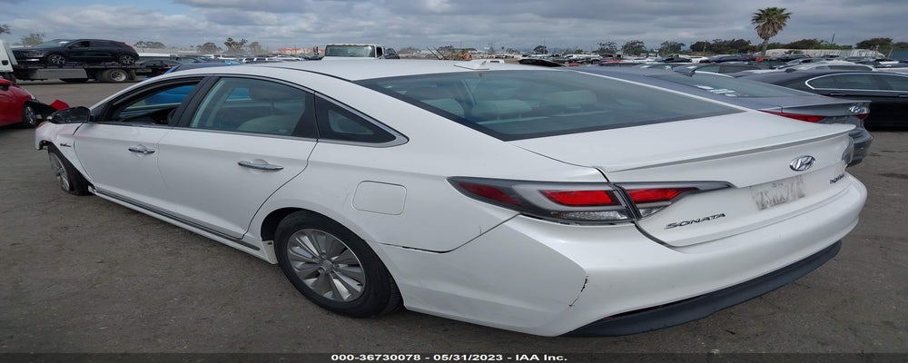 KMHE24L12GA027423 2016 HYUNDAI SONATA photo no. 3