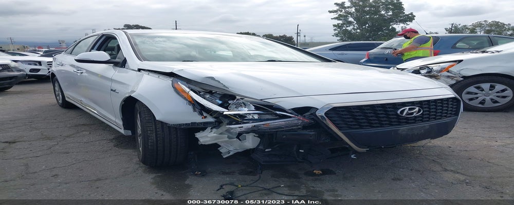 KMHE24L12GA027423 2016 HYUNDAI SONATA photo no. 6