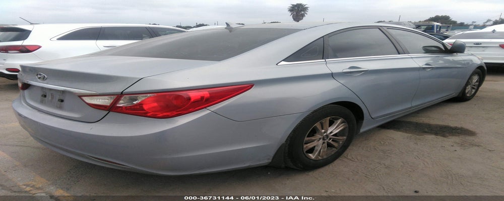 5NPEB4AC2BH276010 2011 HYUNDAI SONATA photo no. 4