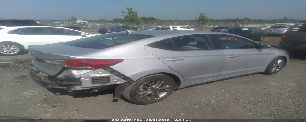 5NPD84LF4JH222613 2018 HYUNDAI ELANTRA photo no. 4