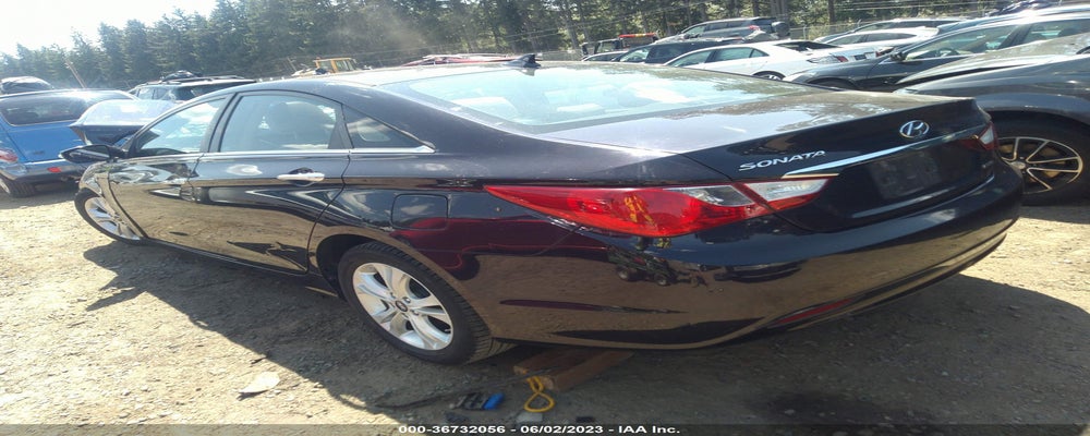 5NPEC4AC6BH064451 2011 HYUNDAI SONATA photo no. 3