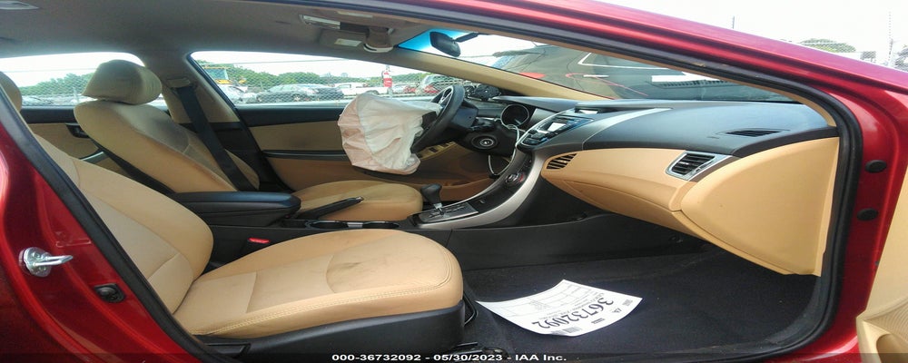 5NPDH4AE4DH377757 2013 HYUNDAI ELANTRA photo no. 5