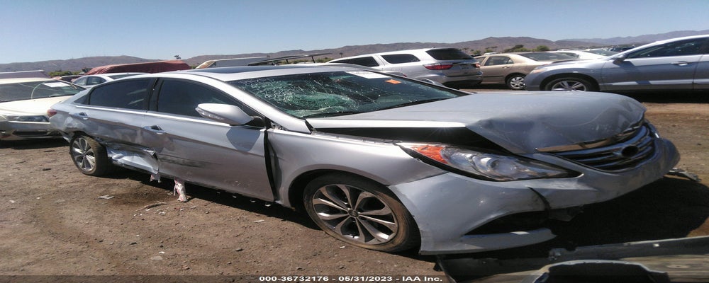 5NPEC4AC3EH827319 2014 HYUNDAI SONATA photo no. 3