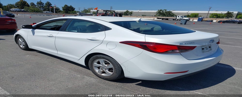 5NPDH4AE7FH561660 2015 HYUNDAI ELANTRA photo no. 3