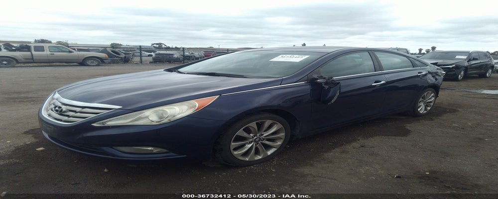 5NPEC4AB0BH229529 2011 HYUNDAI SONATA photo no. 2