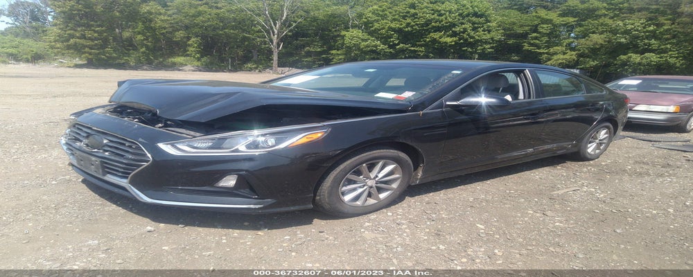 5NPE24AF5JH685353 2018 HYUNDAI SONATA photo no. 2