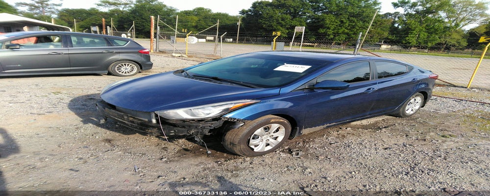 5NPDH4AEXGH755617 2016 HYUNDAI ELANTRA photo no. 2