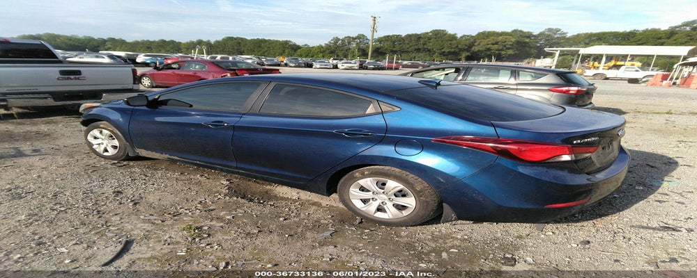 5NPDH4AEXGH755617 2016 HYUNDAI ELANTRA photo no. 3