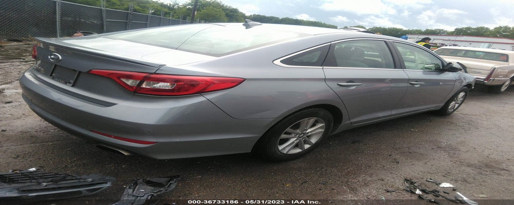 5NPE24AF9HH529052 2017 HYUNDAI SONATA photo no. 4