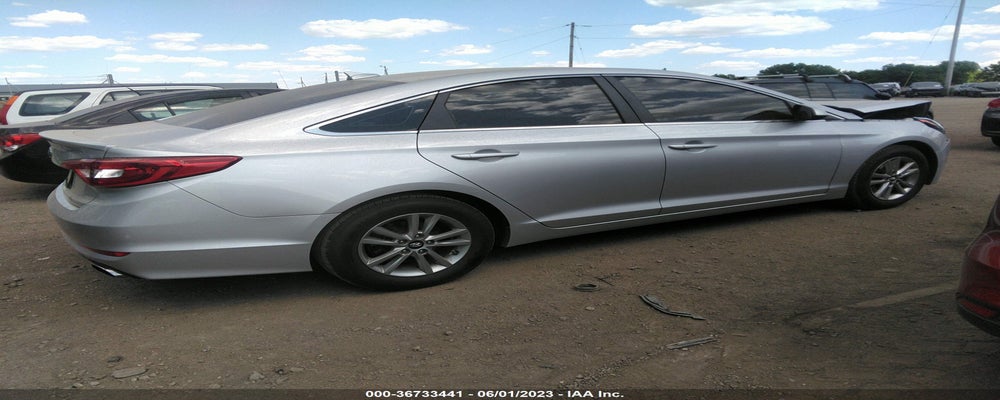 5NPE24AFXFH010721 2015 HYUNDAI SONATA photo no. 4