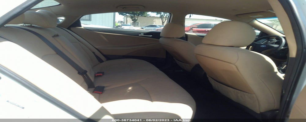 5NPEB4AC4BH235894 2011 HYUNDAI SONATA photo no. 8