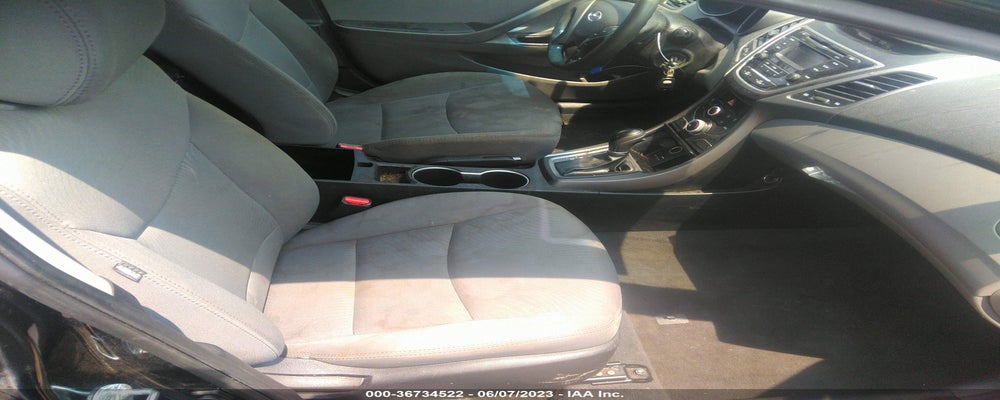 5NPDH4AE1GH759202 2016 HYUNDAI ELANTRA photo no. 5