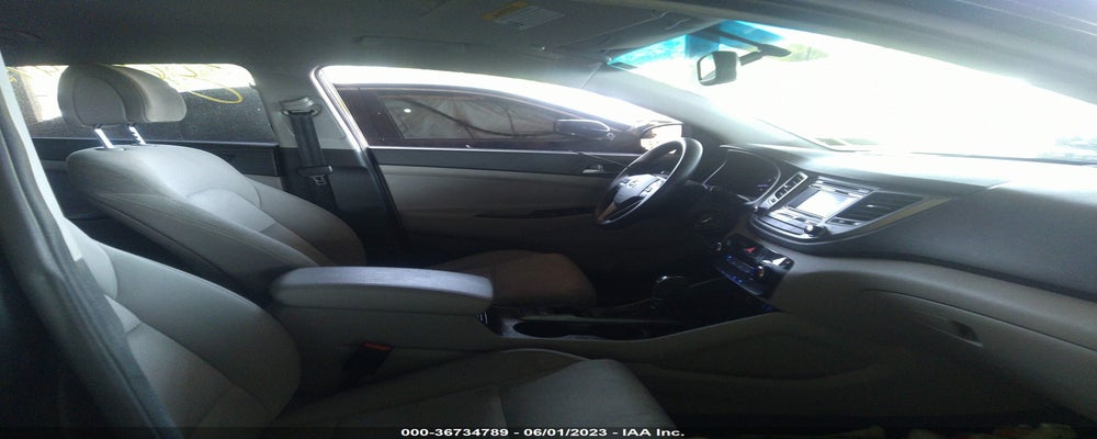 KM8J3CA41GU245855 2016 HYUNDAI TUCSON photo no. 5