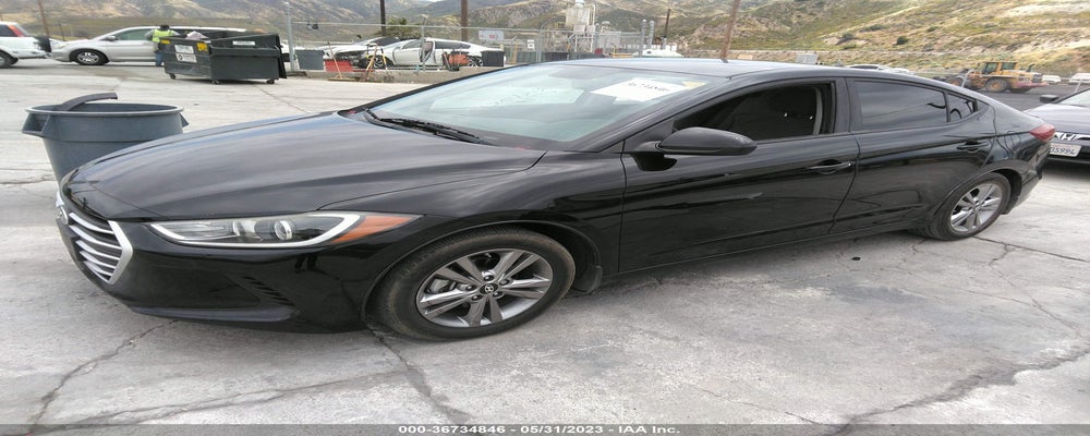 KMHD84LFXHU388890 2017 HYUNDAI ELANTRA photo no. 2