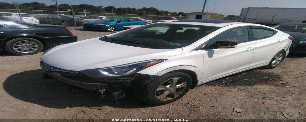 5NPDH4AE9GH689240 2016 HYUNDAI ELANTRA photo no. 2