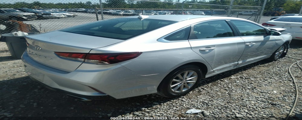 5NPE24AF4KH756835 2019 HYUNDAI SONATA photo no. 4