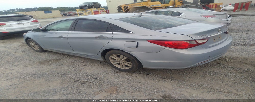5NPEB4AC2BH141108 2011 HYUNDAI SONATA photo no. 3