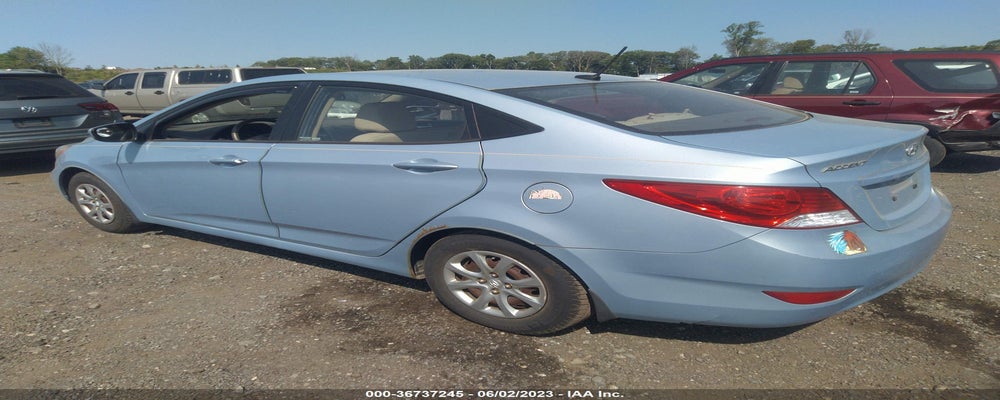 KMHCT4AE8DU317461 2013 HYUNDAI ACCENT photo no. 3