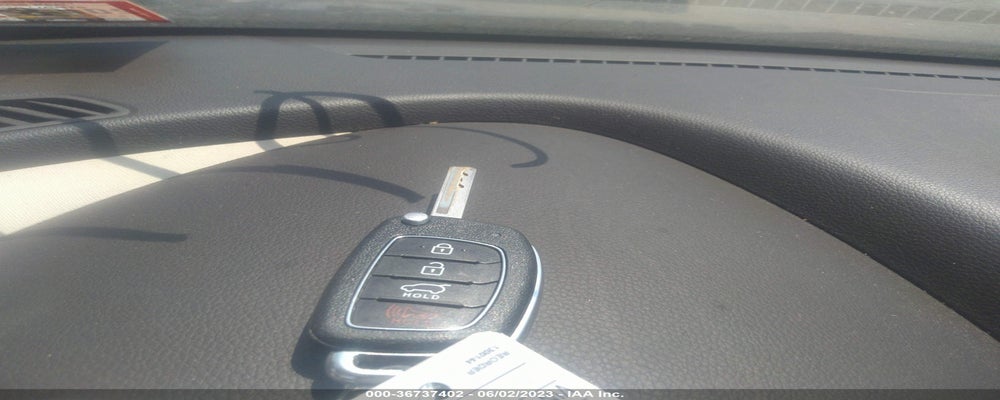 5NMZUDLB6HH023021 2017 HYUNDAI SANTA FE SPORT photo no. 11