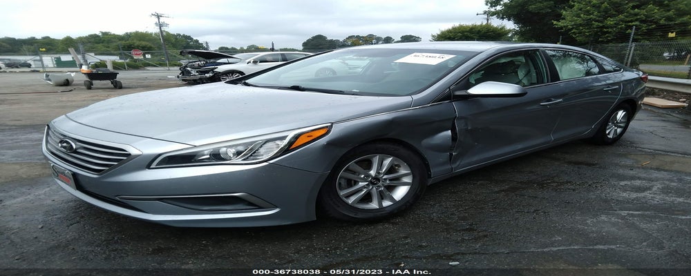 5NPE24AF6GH338817 2016 HYUNDAI SONATA photo no. 2