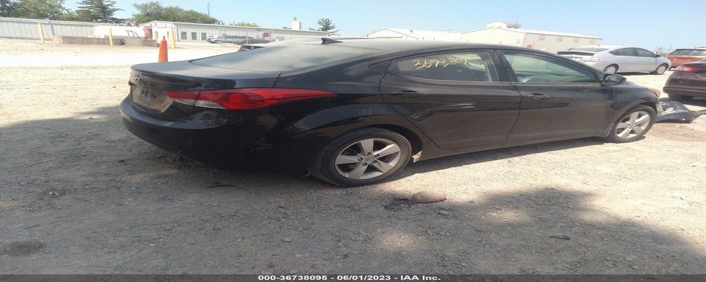 5NPDH4AE4DH259367 2013 HYUNDAI ELANTRA photo no. 4
