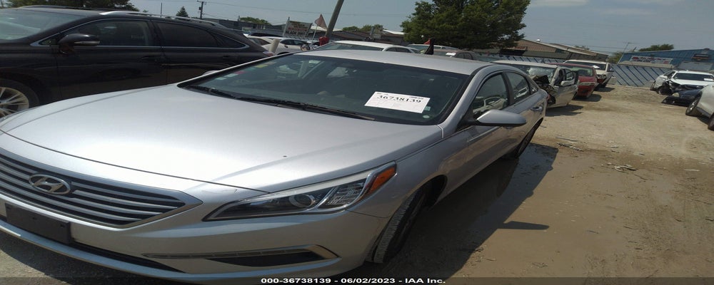5NPE24AF9FH054841 2015 HYUNDAI SONATA photo no. 2