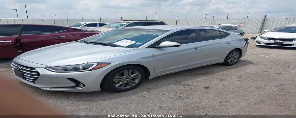 5NPD84LF9JH381675 2018 HYUNDAI ELANTRA photo no. 2