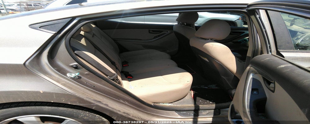 5NPDH4AE6GH676381 2016 HYUNDAI ELANTRA photo no. 8