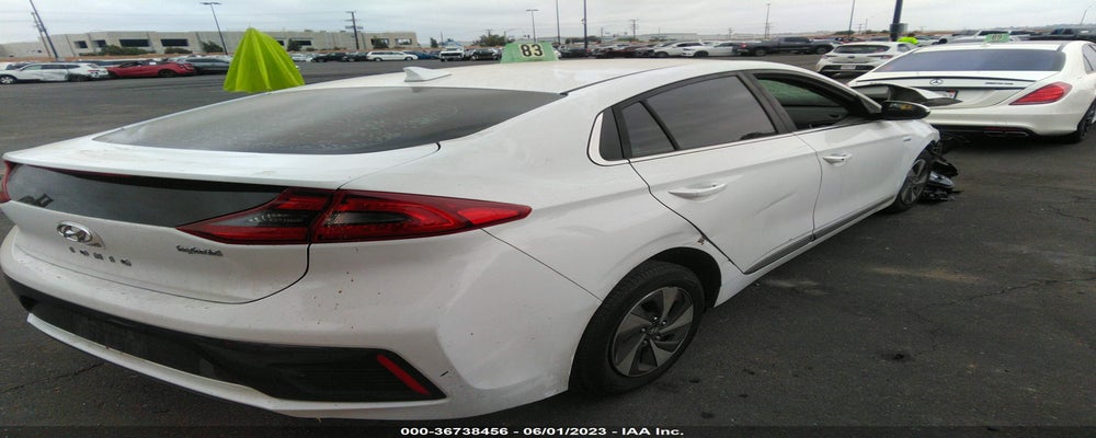 KMHC75LC7KU111681 2019 HYUNDAI IONIQ HYBRID photo no. 4