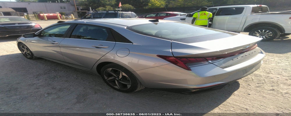 5NPLP4AG2PH090812 2023 HYUNDAI ELANTRA photo no. 3