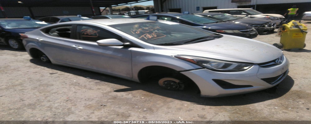 5NPDH4AE7GH692136 2016 HYUNDAI ELANTRA photo no. 14