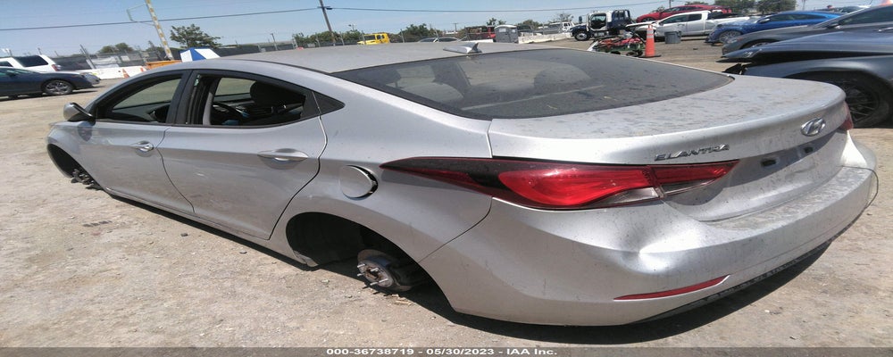 5NPDH4AE7GH692136 2016 HYUNDAI ELANTRA photo no. 3