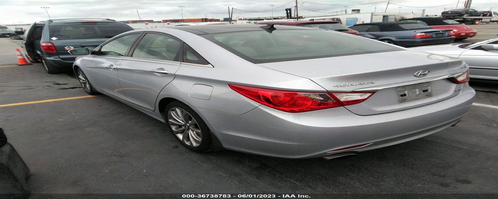 5NPEC4AB2CH372337 2012 HYUNDAI SONATA photo no. 3