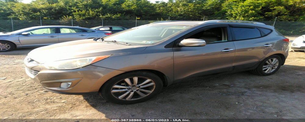 KM8JU3AC4BU211941 2011 HYUNDAI TUCSON photo no. 2
