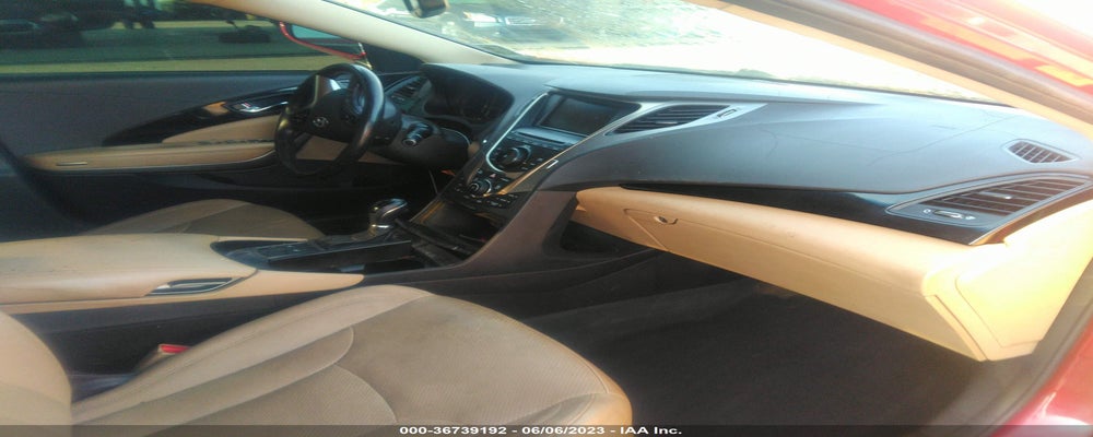 KMHFG4JG4CA185639 2012 HYUNDAI AZERA photo no. 5
