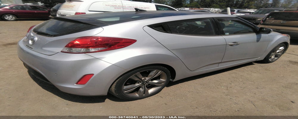 KMHTC6AD3CU027842 2012 HYUNDAI VELOSTER photo no. 4